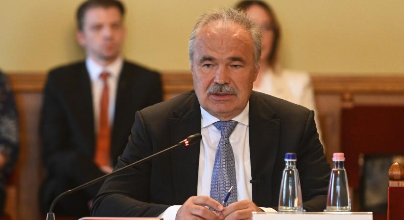 Magyarország fenntartja az ukrán agrártermékekre bevezetett importtilalmat