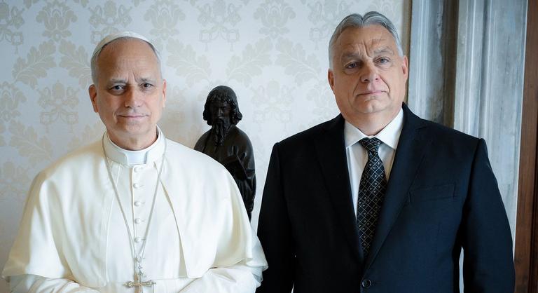Orbán Viktor elárulta, hogy milyen ajándékot vitt Leó pápának