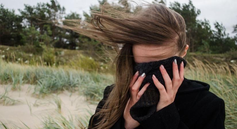 Tartsd szárazon a hajad, a kedd reggeli esőzések elkerülhetetlenek!