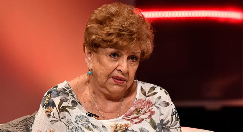 „A Játékszín színpadán éreztem, hogy valami gond van” – eltört Pásztor Erzsi válla