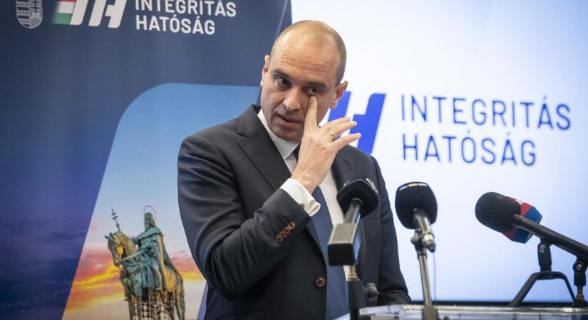 „Minden nap, ami újabb hivatali lépés nélkül történik, erősíti a gyanút, hogy az IH-elnökével szembeni januári akciónak politikai motivációi voltak”