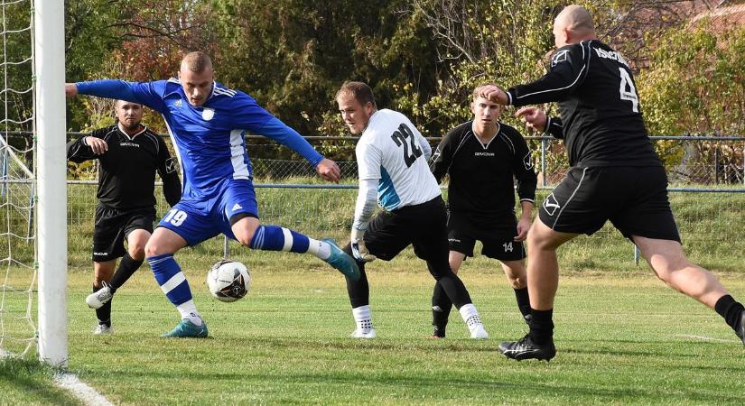 Vármegye II.: tíz gólt lőtt az Apáti a Szőlősnek, véget ért a Szentgyörgy veretlensége – galériával