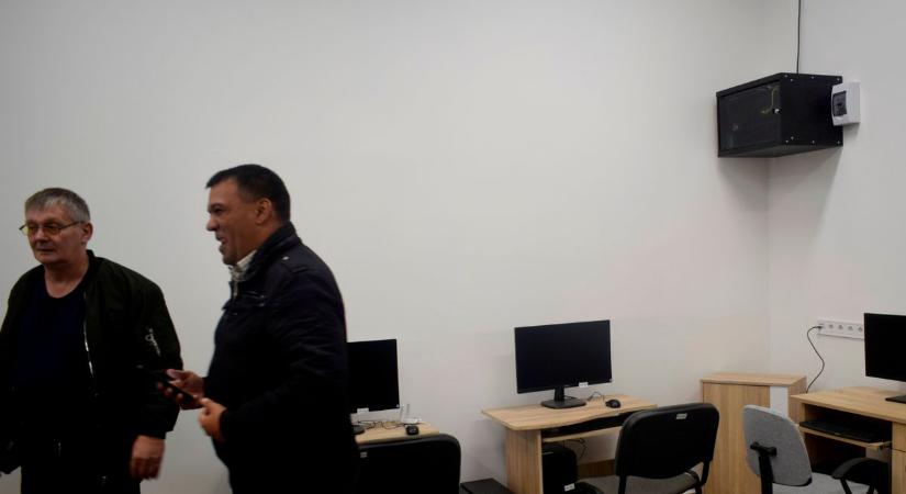 A digitális terekkel ismerkednek Ötvöskónyiban