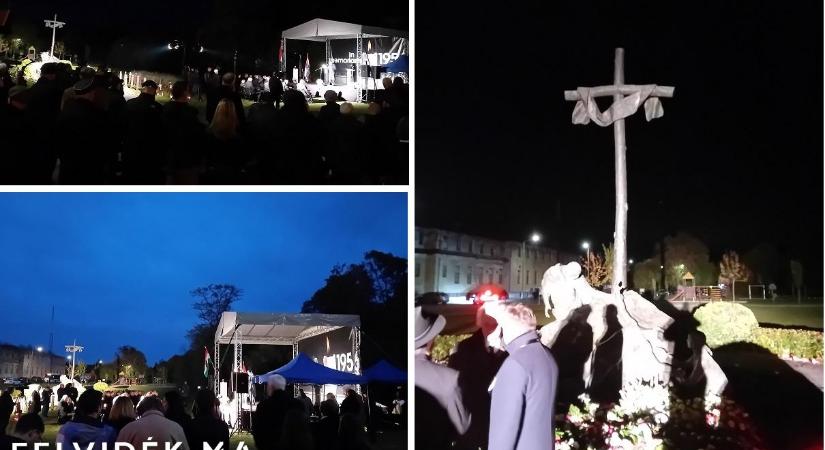 Mosonmagyaróváron emlékeztek az 1956-os forradalom hőseire