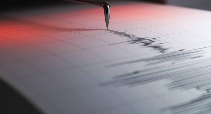 Erős földrengés rázta meg Törökországot, épületek omlottak össze