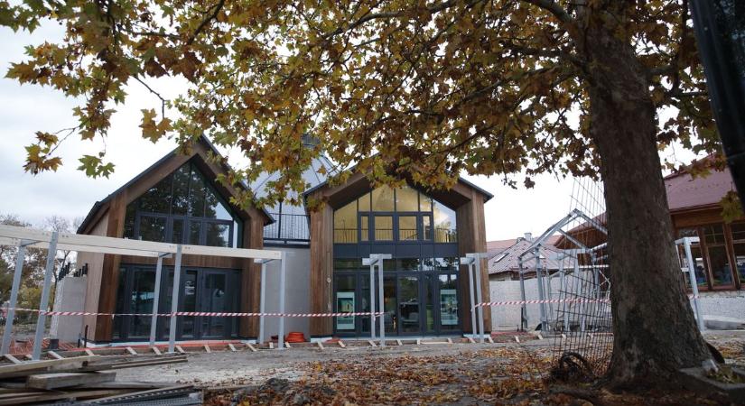 Magyarország legnagyobb szaunafaluja létesül Agárdon (galéria)