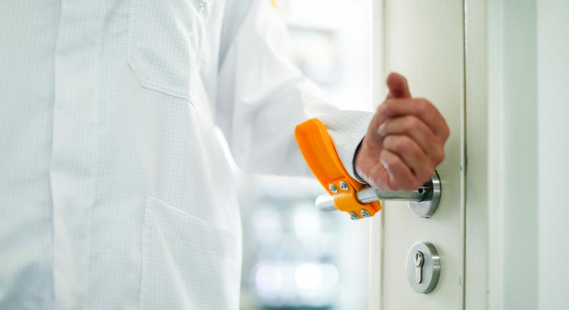 Ahogy van, elvágták a koronavírussal kapcsolatos legdurvább hatásokról szóló kutatásokat