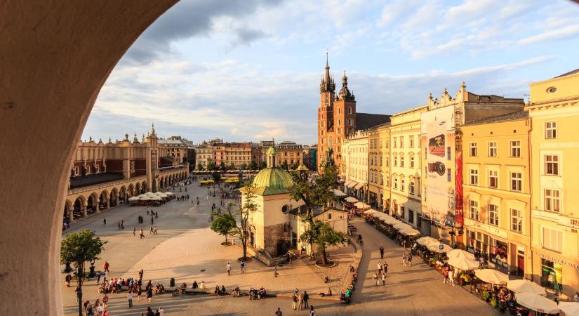 Olcsó őszi city break: 3 európai város, ahova 30 ezer forint alatt eljutsz repülővel