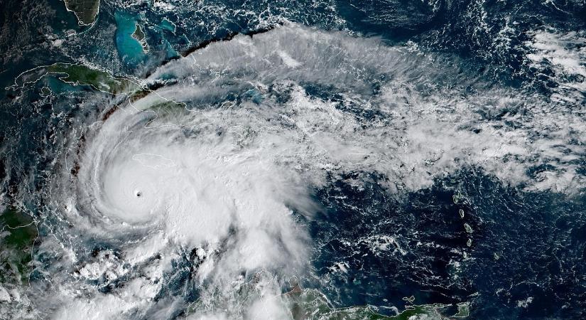 Tombol az év vihara, brutális ítéletidő Jamaicán