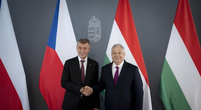 Ukrajna-ellenes blokkot akar kialakítani az EU-ban Orbán Viktor