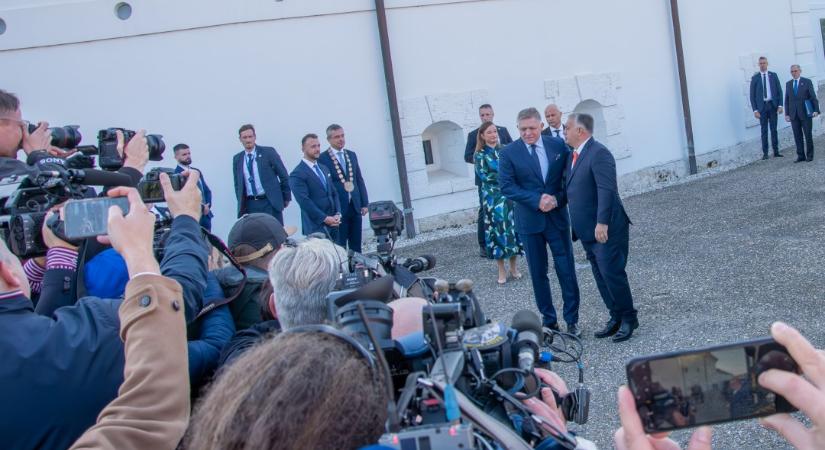 Politico: Magyarország „Ukrajna-szkeptikus” blokkot épít Csehországgal és Szlovákiával