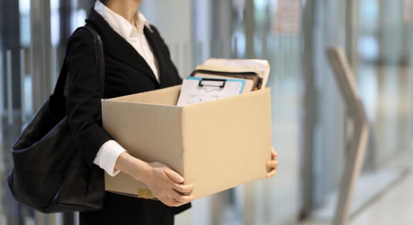 Döntött az óriáscég: 14 ezer ember veszíti el a munkáját