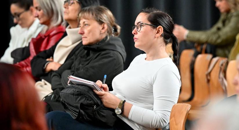 Ön is egyetért azzal, hogy a munkával töltött éveket kutyaévben kell számolni? – Egy év a Kisalföldnél, és ami mögötte van