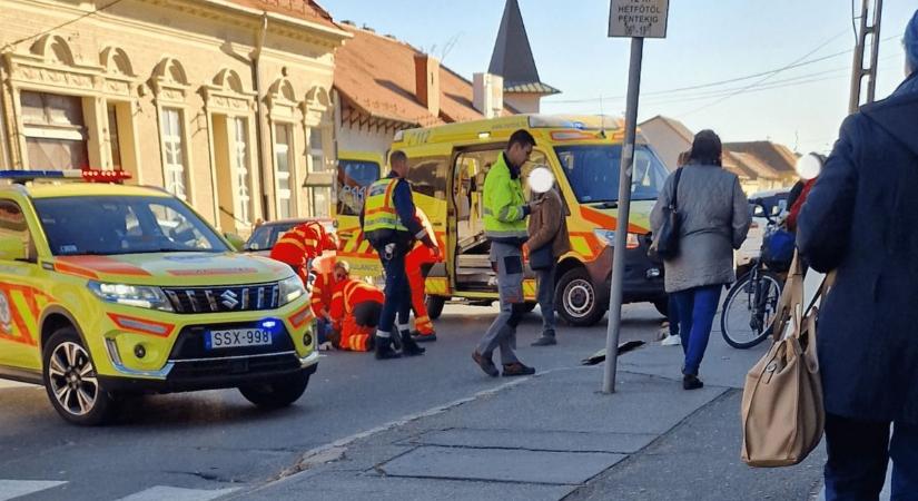 Elütöttek egy idős nőt a zebrán