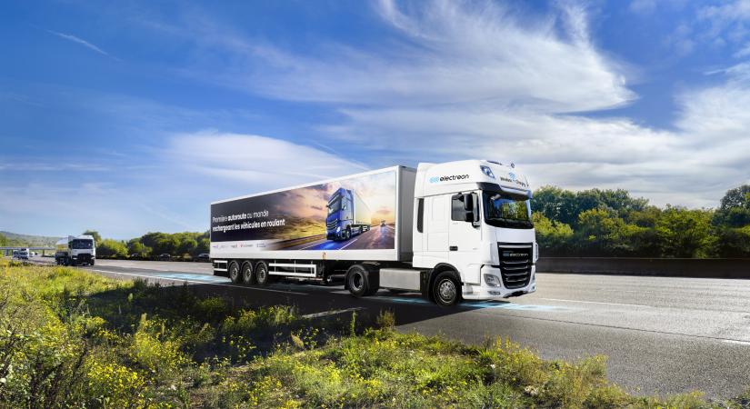 Valódi autópályán használják az indukciós töltést - és a módszer működik