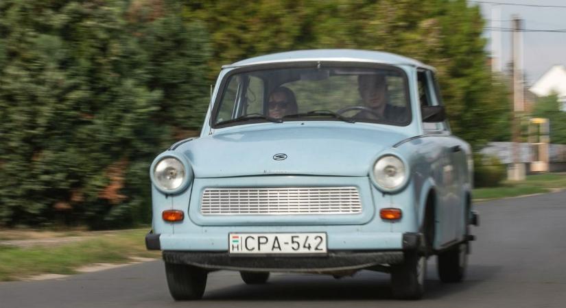 Nagyapád pajtalelete Hevesben is aranyáron megy, a keleti blokk túlélőit még nem imádta így az ország