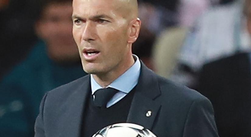 Izgalmas fordulat: mégsem Zinédine Zidane ül le a sztárcsapat kispadjára