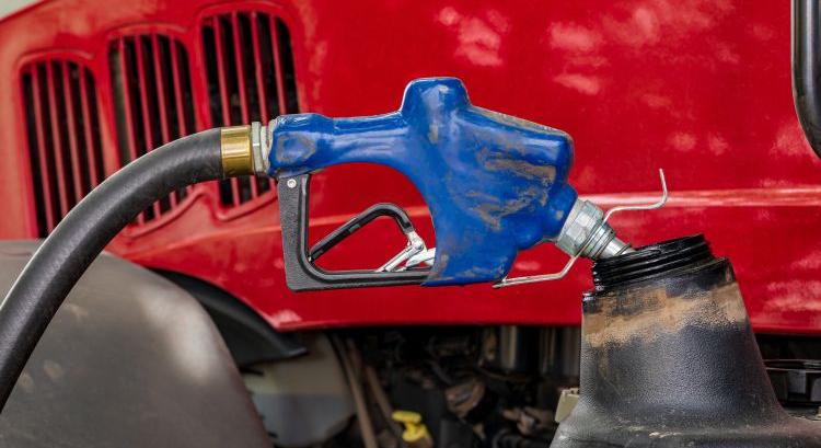 Nagyot drágult a gázolaj, de múlóban a piaci pánik