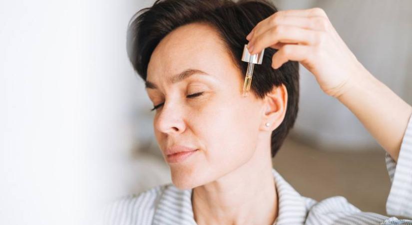 Bőrápolás 50 felett olcsón, de hatékonyan: erre kell figyelni az őszi szezonban