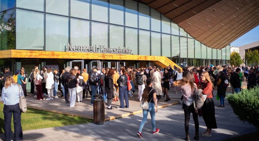 Bogár János visszacsinálja a halált