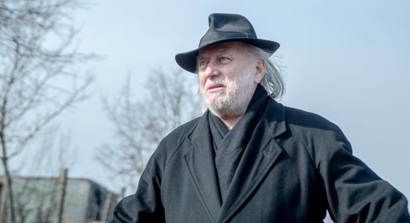 Orosz aktivisták követelik Krasznahorkai László könyveinek oroszországi betiltását, a fordító nem aggódik