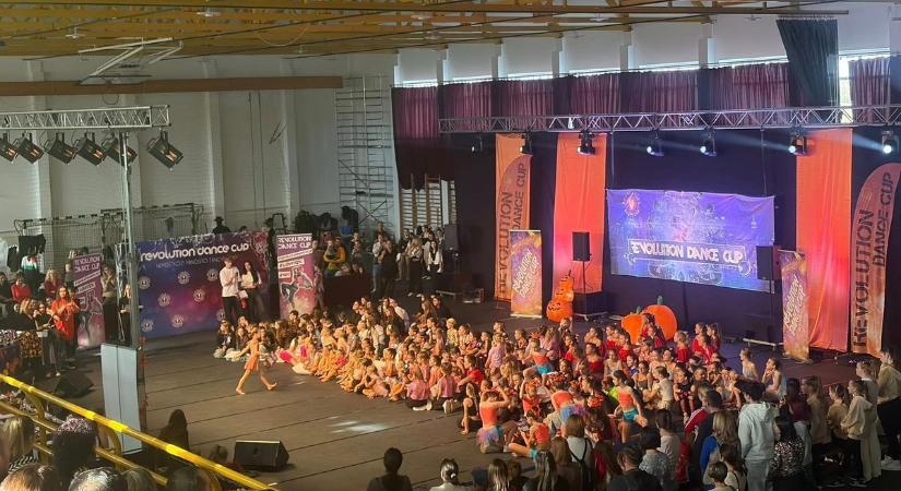 Mozgalmas hétvégén van túl a derecskei sportcsarnok