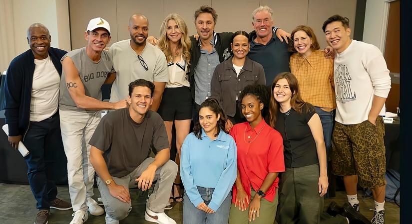 Otthagyta a Dokik rebootot a társ-showrunner