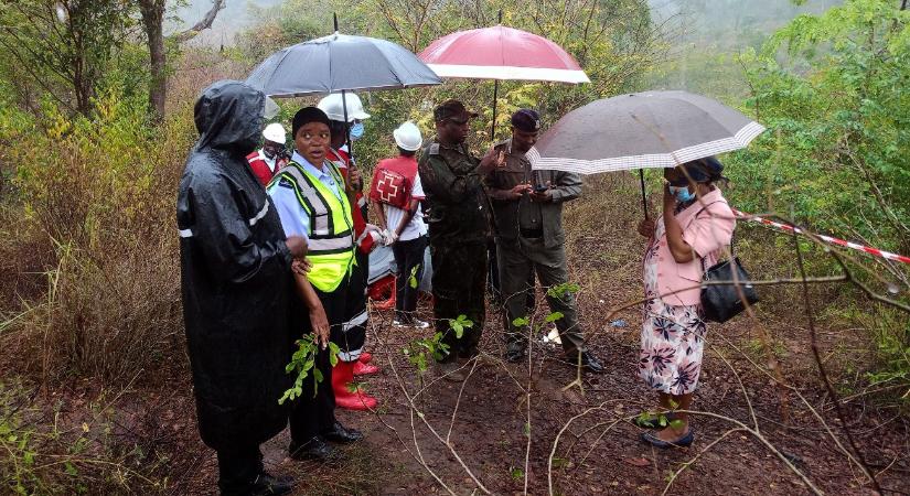 Helyszíni beszámolók a magyarokkal lezuhant kenyai gép tragédiájáról