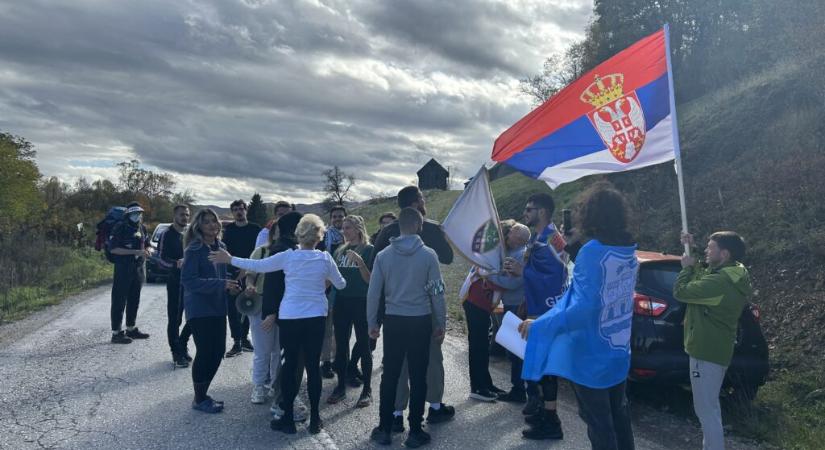 Pancsova közelében megtámadták az egyetemistákat (Fotók)