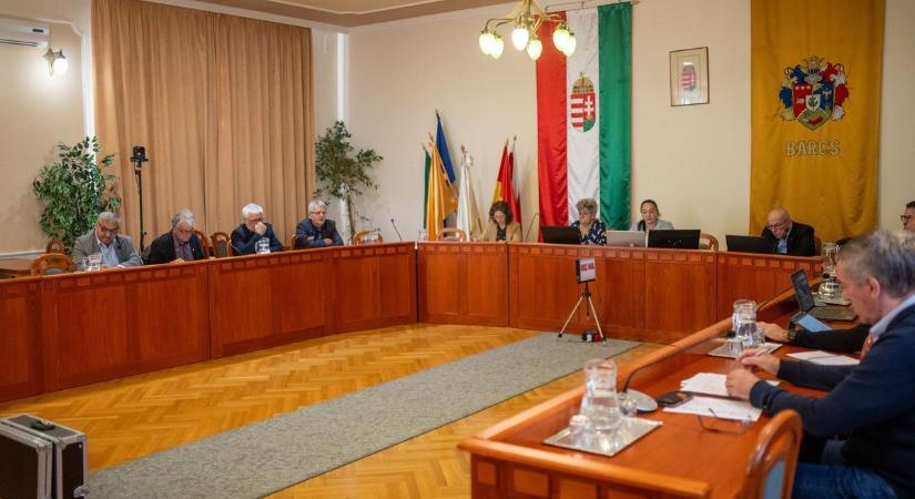 Barcs nem terheli tovább a lakosságot – marad a kommunális adó mértéke