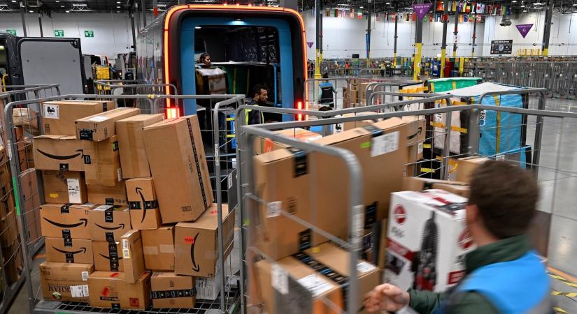 Az Amazon állítólag 30 000 munkavállalójától akar megszabadulni