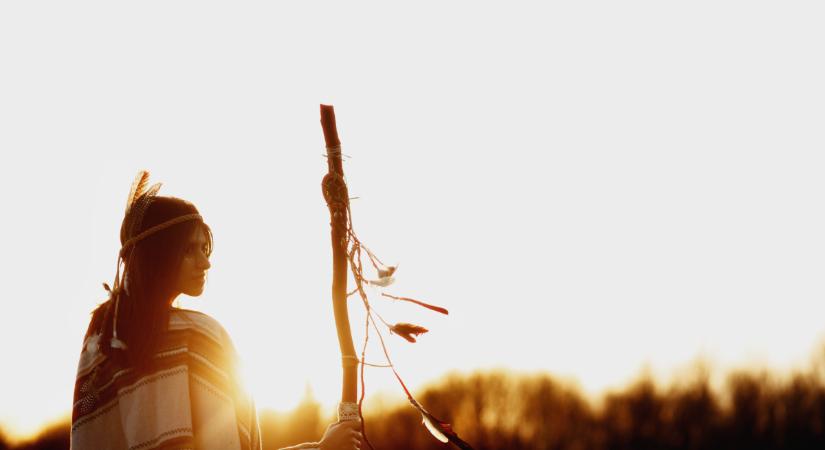 Napi horoszkóp szerdára: a Nyilasba lépő Merkúr szerencsét és vidámságot hoz