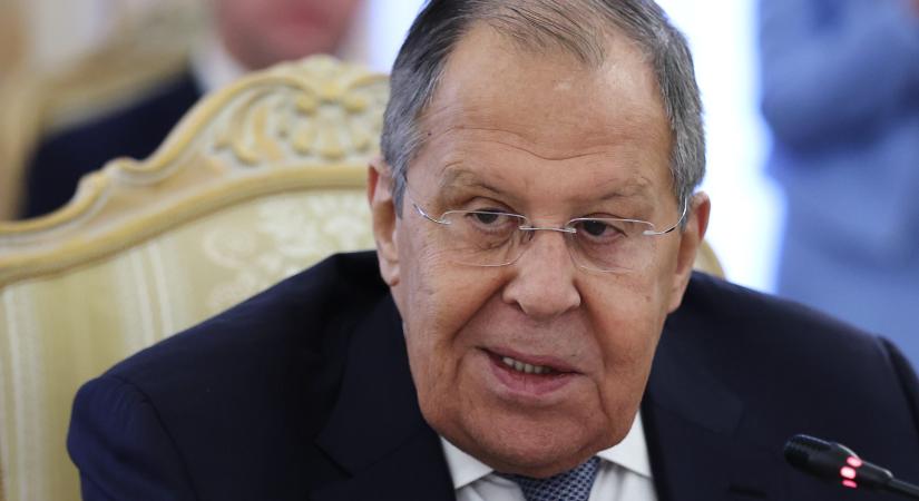 Lavrov: Oroszország kész támadásmentességi garanciákat ajánlani a NATO-nak és az EU-nak