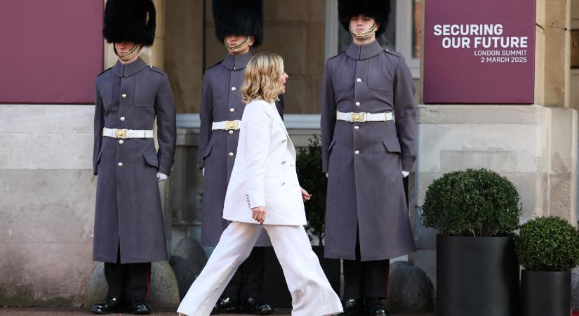 Jobboldali politikát csinál, mégsem utáltatta meg magát Brüsszelben