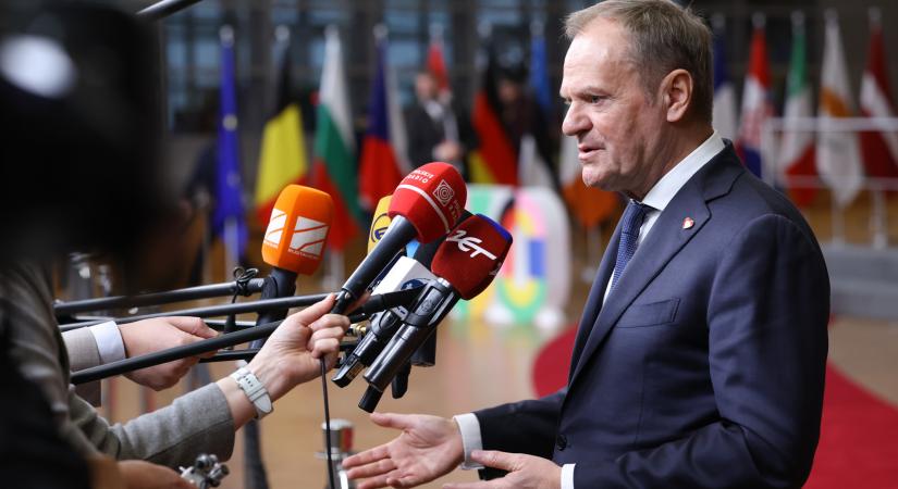 Feszült határhelyzet: Lengyelország újra nyit Oroszország szövetségese felé