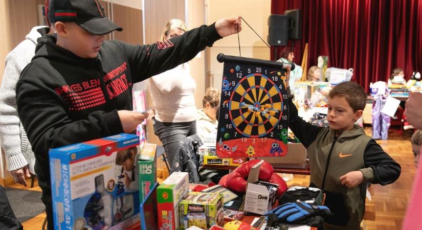 Új zsibi nyitott meg Debrecenben, negyven árus volt az első napon! – fotókkal, videóval