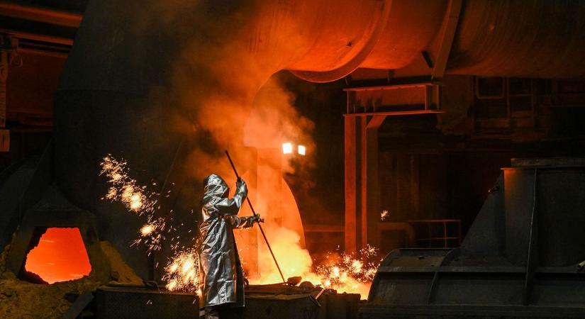 Beindult a láncreakció? A nagyolvasztó leállítása után távozhat a Thyssenkrupp vezére is, teljes a bizonytalanság