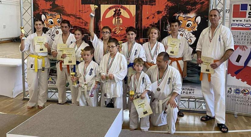 Borza KSE: a kezdők 11 éremmel jelezték, hogy mennyit fejlődtek