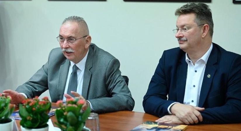 Új lendületet kaphat Berettyóújfalu fejlődése – a Debreceni Egyetemmel indulhat el a gazdasági és oktatási együttműködés