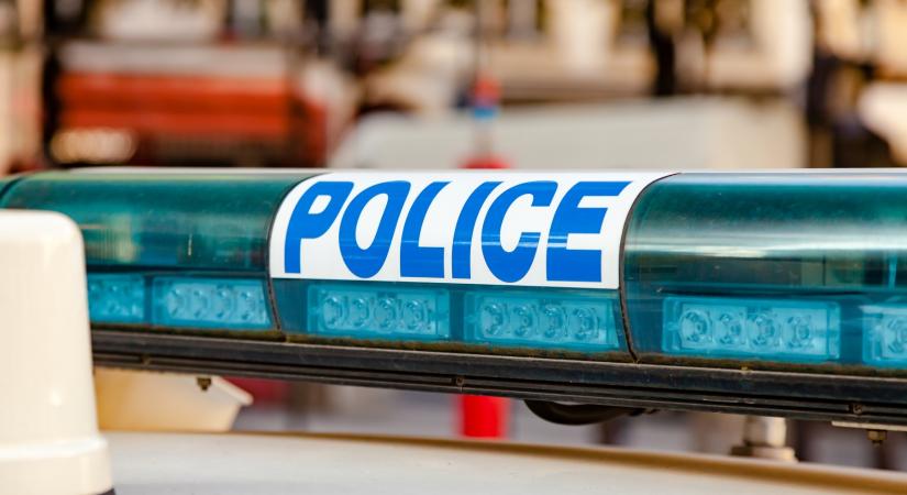 Olyan gyorsan ment, hogy három hét után bukta a jogsiját a fiatal autós