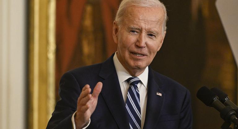 Joe Biden szerint sötét napok vannak Amerikában, de megjövendölte az ország kiemelkedését