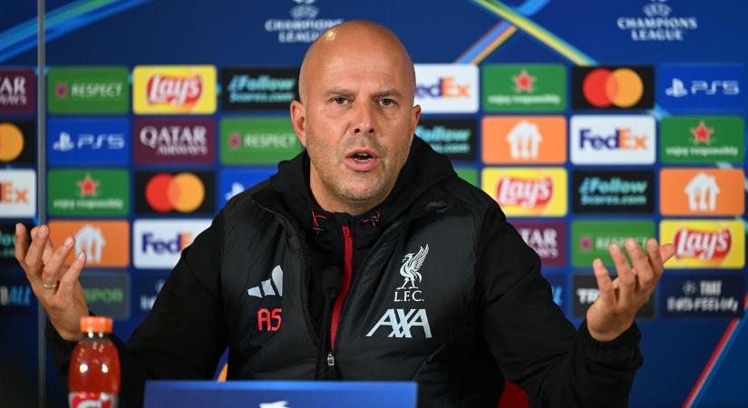 Arne Slot máris menekülőre fogta, nagy a baj Liverpoolban