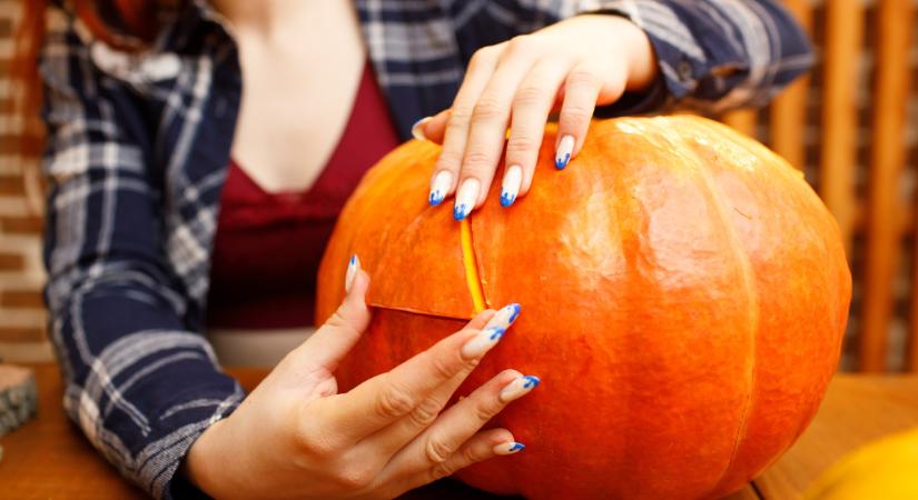 A halloweeni tököt bátran megehetjük, vagy veszélyesebb a gyomrunkra, mint gondolnánk?