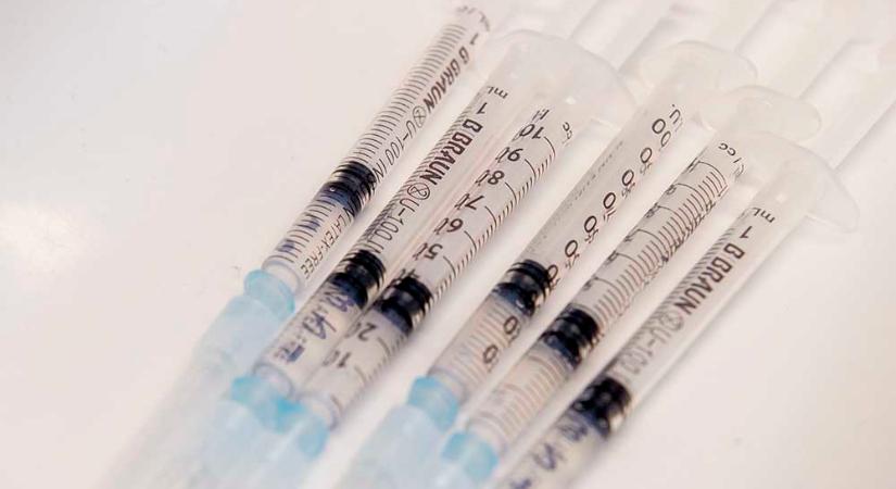 Koronavírus – Hogy halad hazánkban a vakcináció?