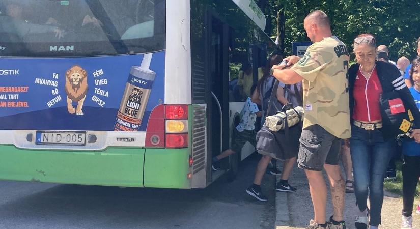 Másképp fognak járni a buszok szerda reggel – Ideiglenes megállóhelyek lesznek kialakítva
