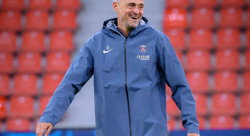 Fontos játékos aláírásának bejelentését készíti elő a PSG