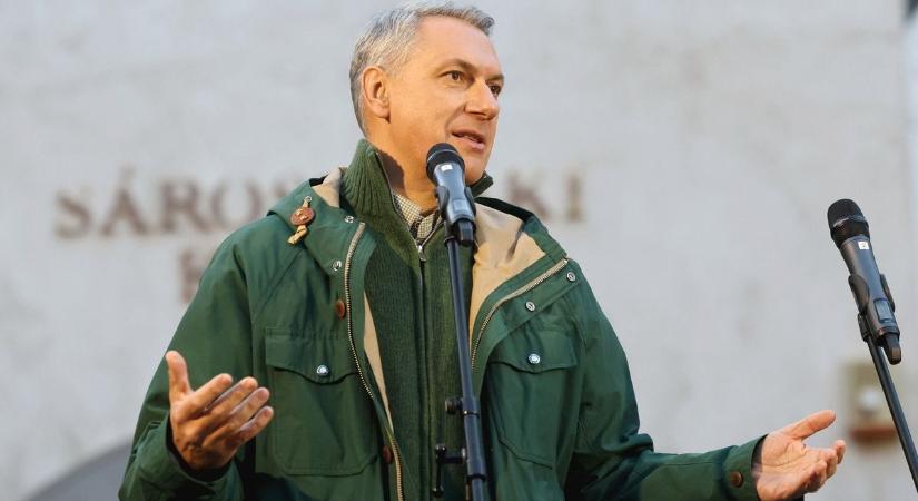 Jöhetnek az új helyközi buszok Zemplén térségébe: csak kérni kellett Lázár Jánostól - fotók, videó