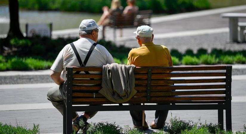 Veszedelmes tempóban szakad szét a nyugdíjas társadalom