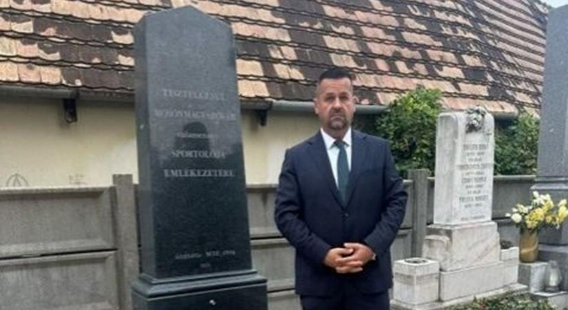 Közös síremléket kaptak Mosonmagyaróvár sportolói