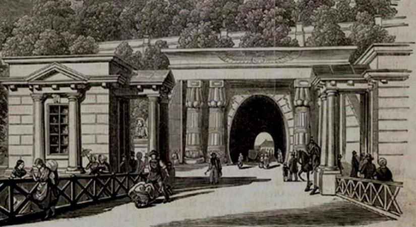 SOKAN MÉRGES GÁZOKTÓL FÉLTEK, ÍGY ELKERÜLTÉK AZ ÁTADOTT VÁRALAGUTAT